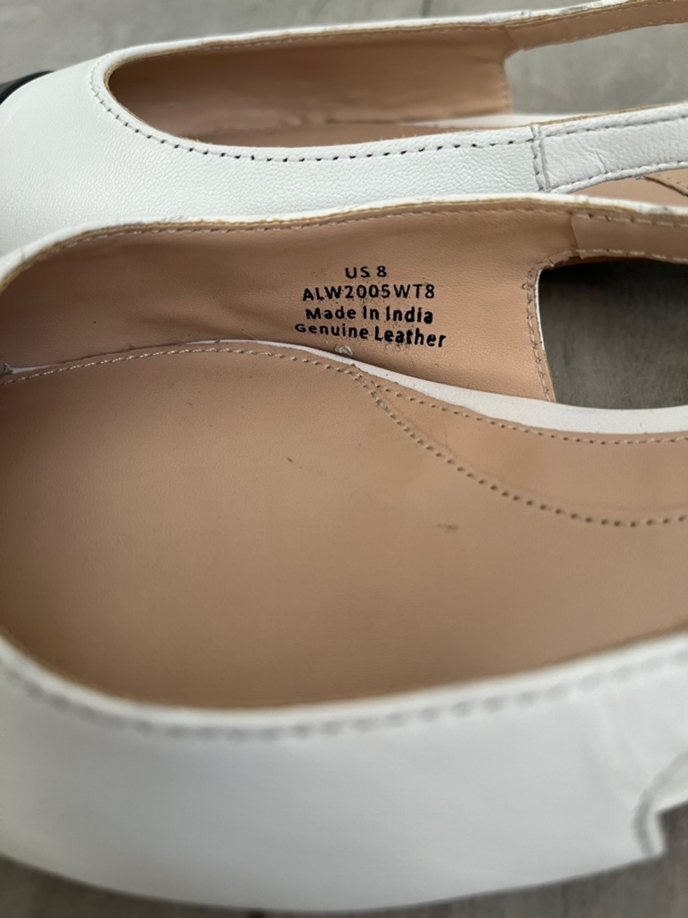 ALONSI Milana White and Black Leather Two-Tone Slingback Flats, Size 8 - Picture 3 of 10